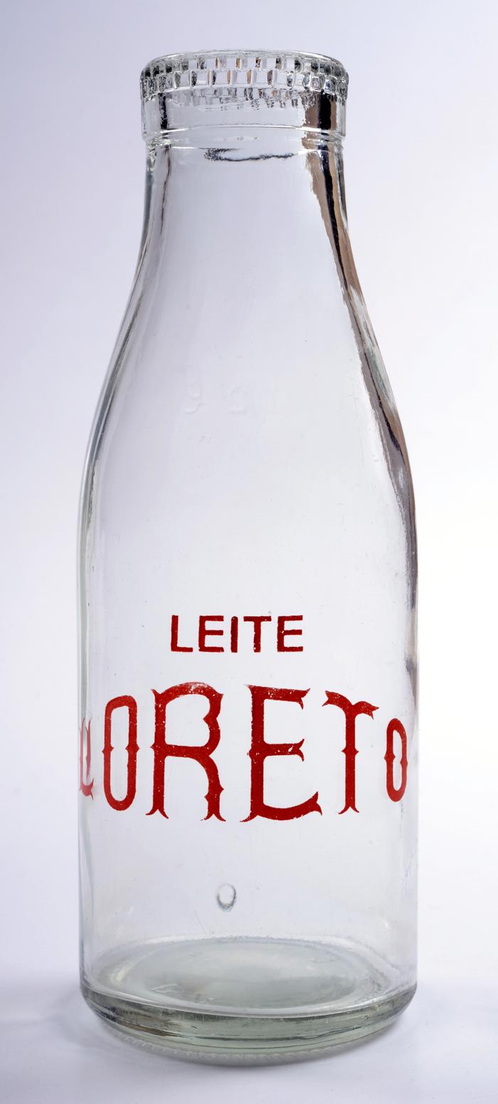 Garrafa para leite