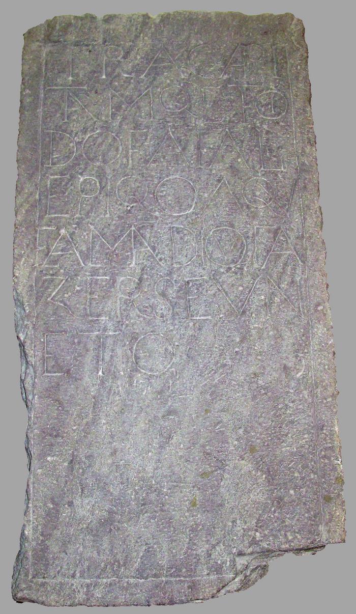 Pedra Sepulcral
