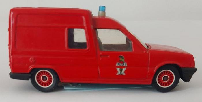 automóvel (modelo)