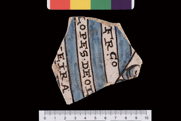 Fragmento de fundo de prato