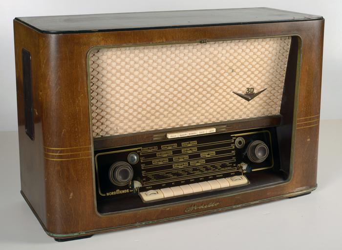 Rádio