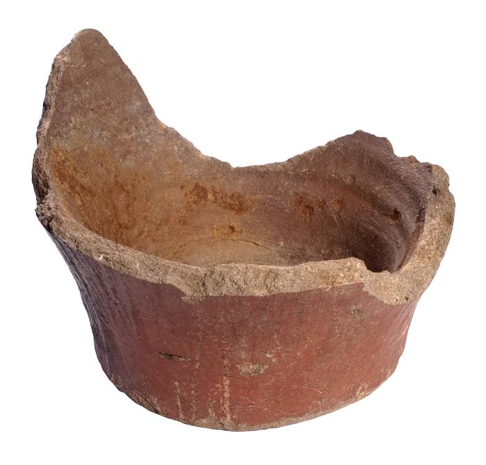 Fragmento de fundo de pote ou talha ou talhão