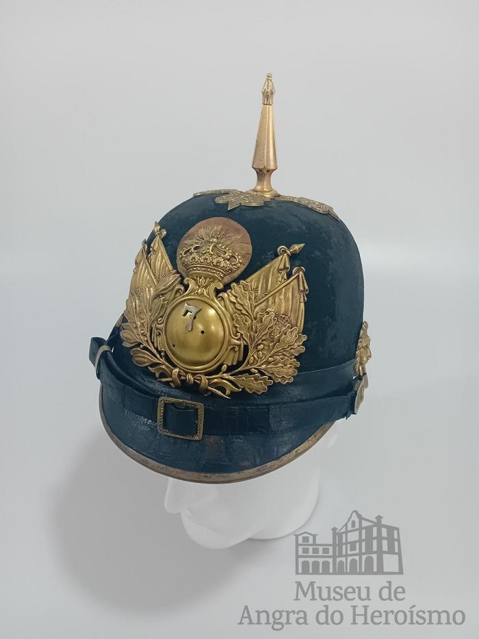 Capacete de espigão
