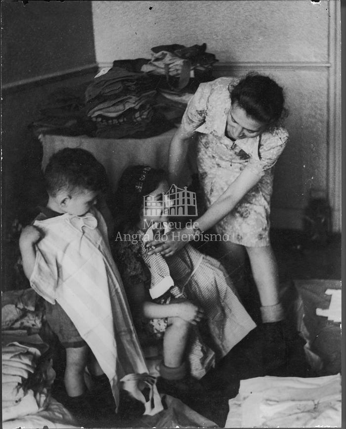 "British relief for the Hague"