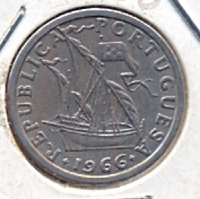 Moeda 2 Escudos e 50 Centavos, Republica