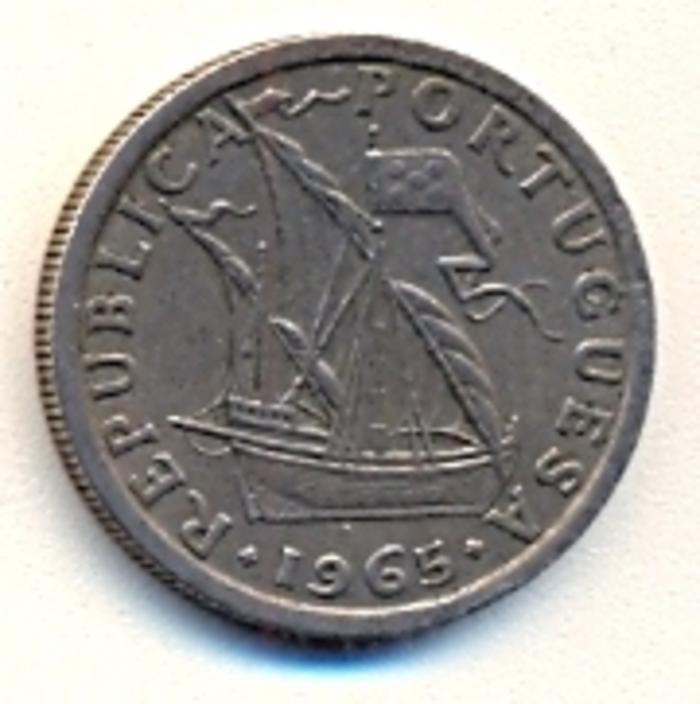 Moeda 2 Escudos e 50 Centavos, Republica