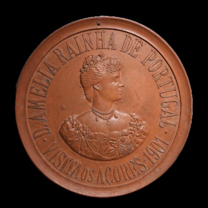 MEDALHÃO "D. AMÉLIA RAINHA DE PORTUGAL / VISITA OS AÇORES - 1901"
