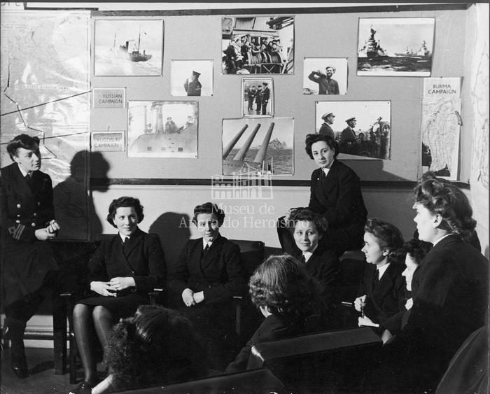 "WREN'S prepare for civil life"