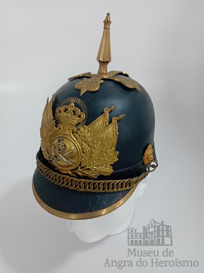 Capacete de espigão