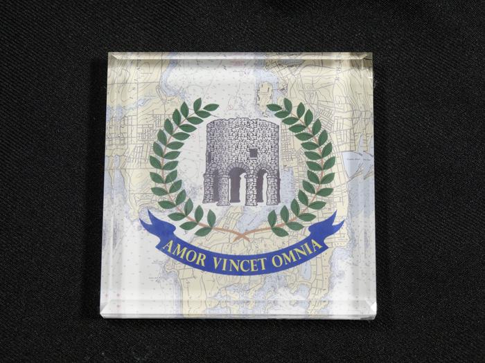 Pisa-papéis de Newport