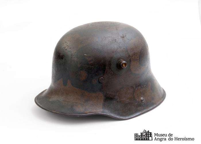 Capacete alemão "Stahlhelm" Modelo 1916