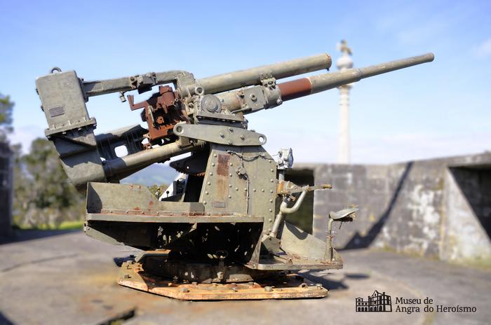 Peça Anti-Aérea (AA) 9,4 cm m/940 Vickers-Armstrong