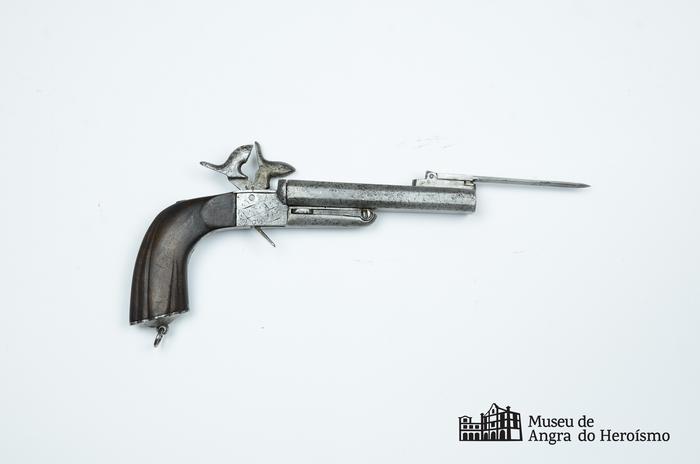 Pistola de dois canos, sistema Lefaucheux