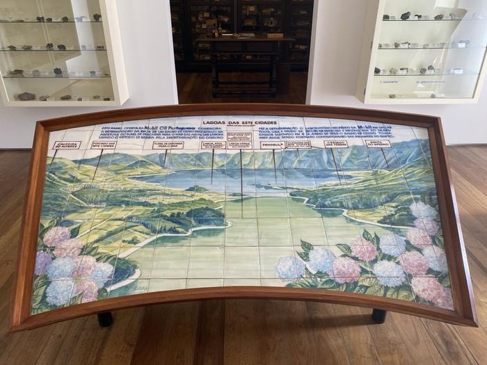 Painel de azulejos (MCM50408)