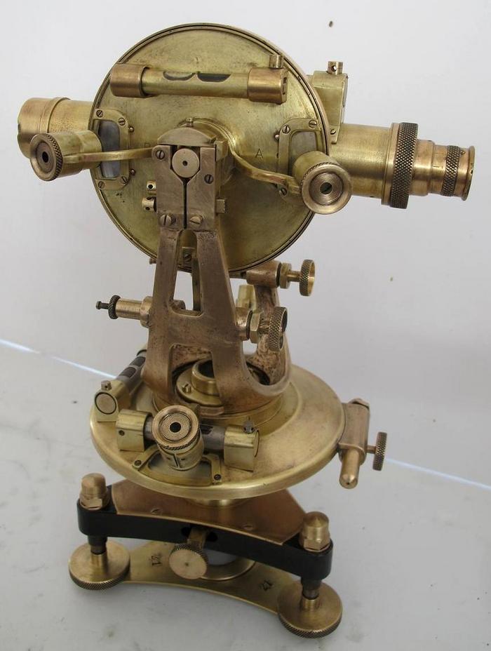 Teodolito ou Taquímetro