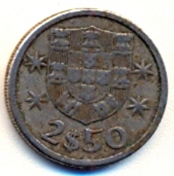 Moeda 2 Escudos e 50 Centavos, Republica