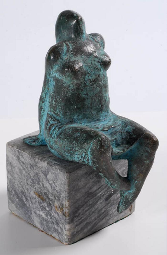 Mulher Sentada (vista geral)